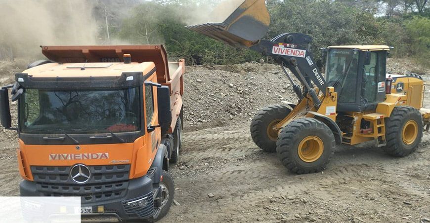 Ejecutan trabajos de prevención en ríos y quebradas en la sierra central Perú