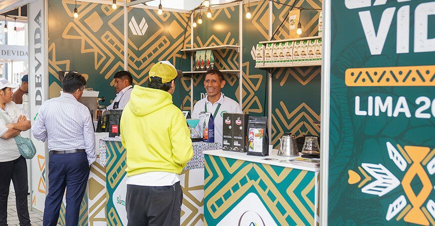Expovida Lima asociaciones productores vendieron café cacao frutas Perú