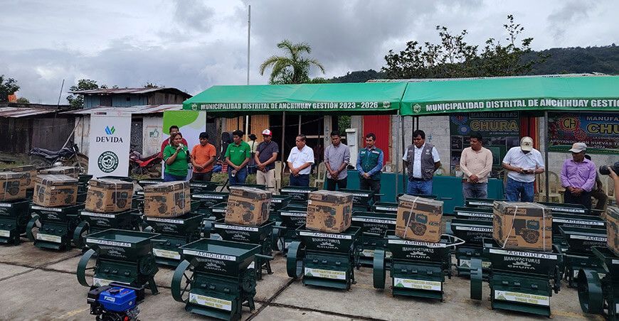 Cooperativa Agraria Cafetalera Yuraq Yacu fue equipada para mejorar producción de cafés Ayacucho Devida Agroideas Perú