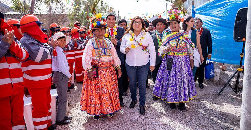 GORE Moquegua entregó moderna agencia agraria en Carumas Perú