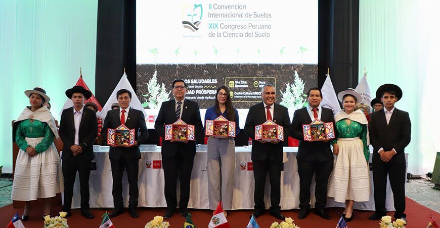 Convención Internacional de Suelos INIA Perú