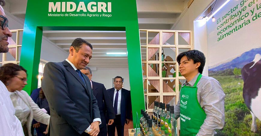 Titular del Midagri participó en la inauguración de la Feria APEC Ciudadano