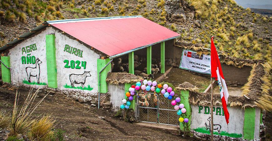 cobertizos alpacas Agro Rural Perú