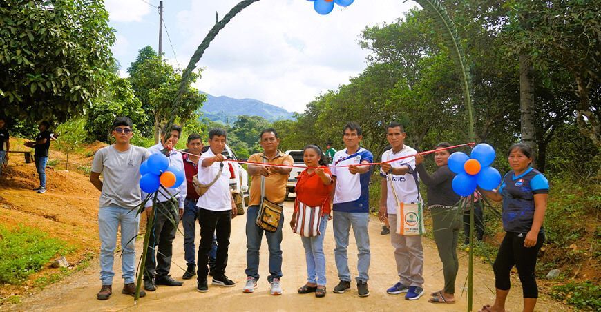 Mejoraron 20 km de camino vecinal en beneficio de comunidades asháninkas de Junín Perú Devida