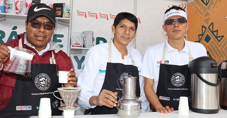 Expovida Huancayo productores de café ruta alternativa Devida Perú