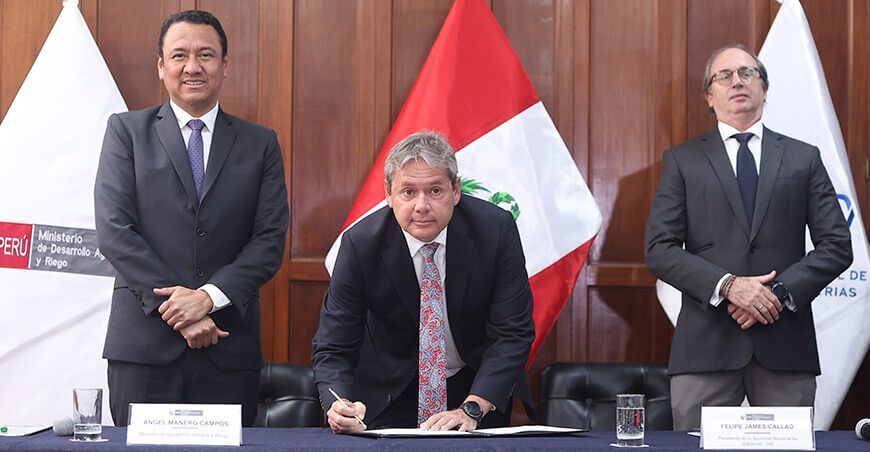 Midagri y empresas de lácteos firmaron el acuerdo “Compromiso Lechero por el Perú”