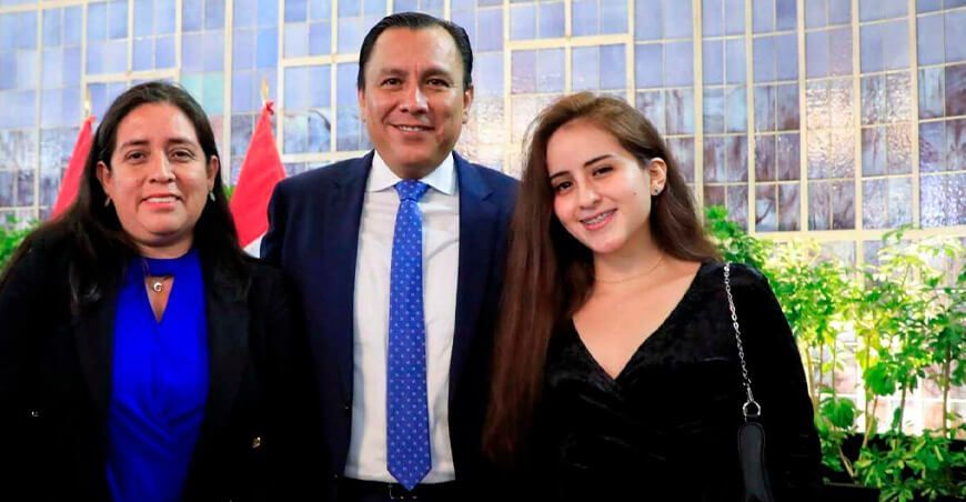 Innovadoras peruanas usan inteligencia artificial para la creación de productos alimenticios envasados