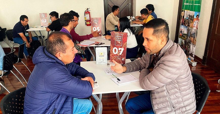 productores de café rueda de negocio Expocafé Perú 