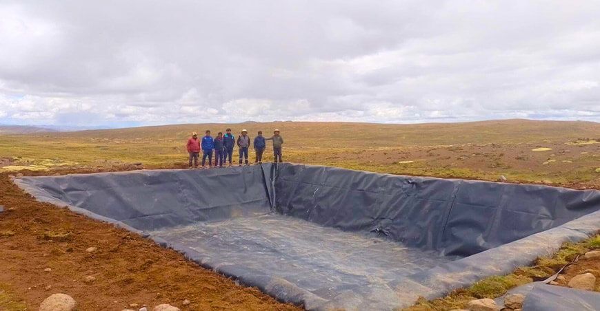 Instalan microrreservorios para garantizar acceso al agua de vicuñas en Puno Perú