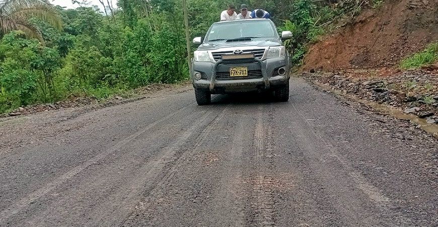 Devida inaugura mejora de 11 kilómetros de camino vecinal en Canayre Ayacucho Perú