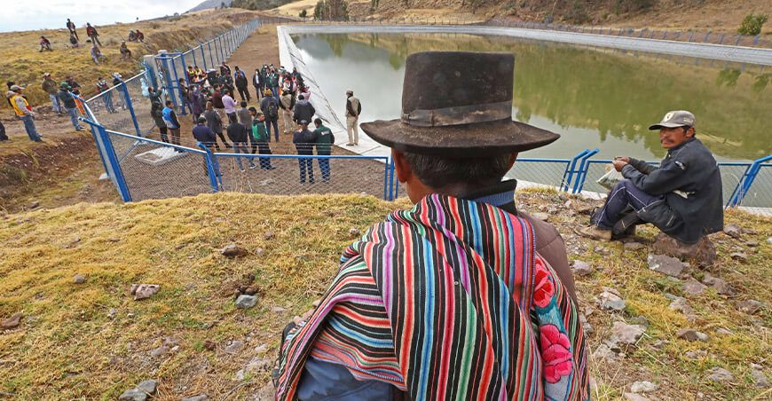 Midagri construcción reservorios Andes peruanos productores