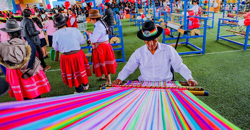 Procompite Apurímac fortalece artesanos textiles Perú