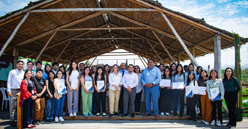 Estudiantes universitarios plantean propuestas innovadoras para la gestión de humedales Perú
