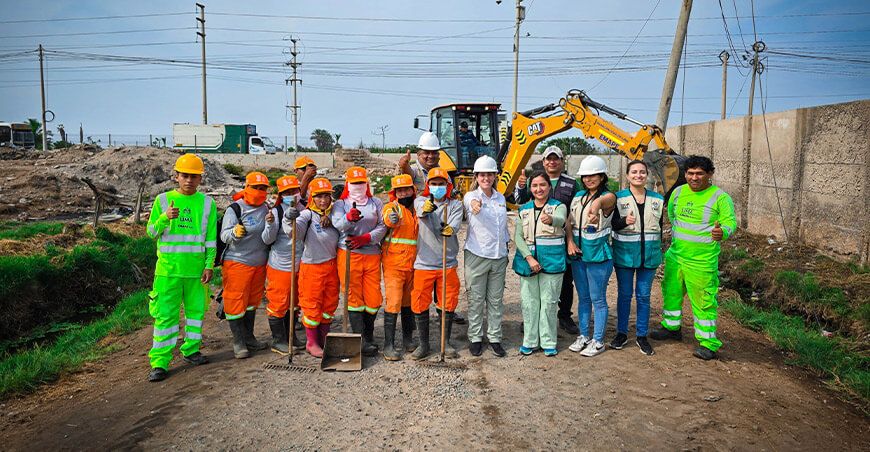 Refuerzan operativos de descolmatación para proteger el Humedal Pantanos de Villa