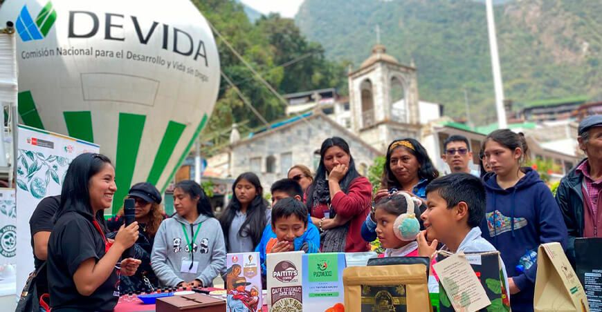 Devida impulsa el desarrollo económico y social de más de 2850 familias con actividad productiva de café Cusco Perú