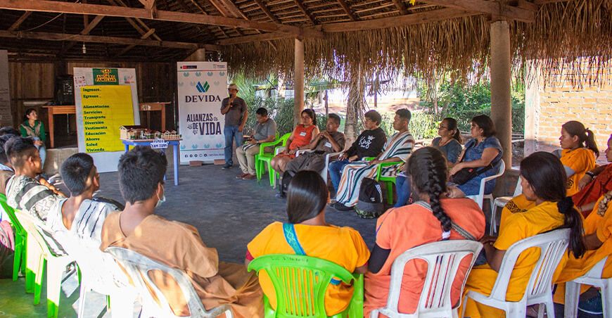 Devida impulsa planes de desarrollo para comunidades nativas y centros poblados Vraem Perú