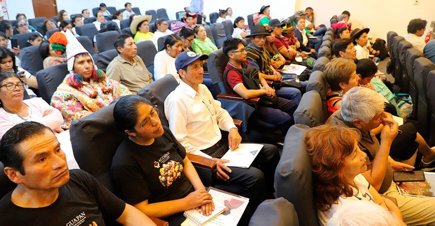 Líderes agrarios presentan propuesta legislativa para proteger semillas nativas y la seguridad alimentaria del Perú