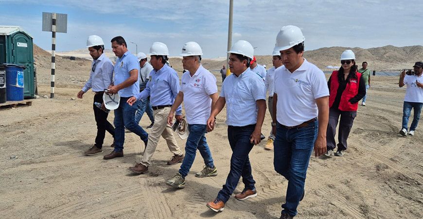 Minam recuperar áreas contaminadas por residuos sólidos en Nuevo Chimbote Ancash Perú