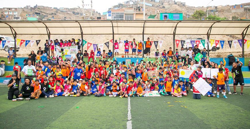 Hortifrut Perú transforma vidas de niños, niñas y adolescentes con el programa Fútbol Más