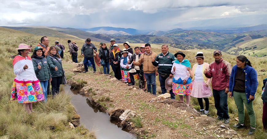Agro Rural recuperó 100 hectáreas de praderas altoandinas en la microcuenca del río Seco Junín Perú