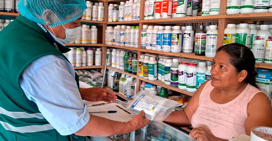 Senasa intensifica inspecciones inopinadas al comercio ilegal de plaguicidas Perú