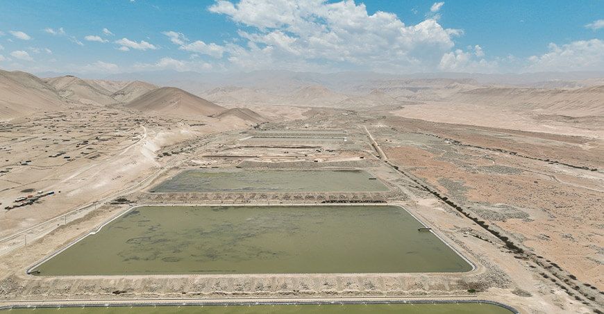 Realizan mantenimiento y limpieza a canales que llevan agua a reservorios de Cerro Blanco Tacna Perú