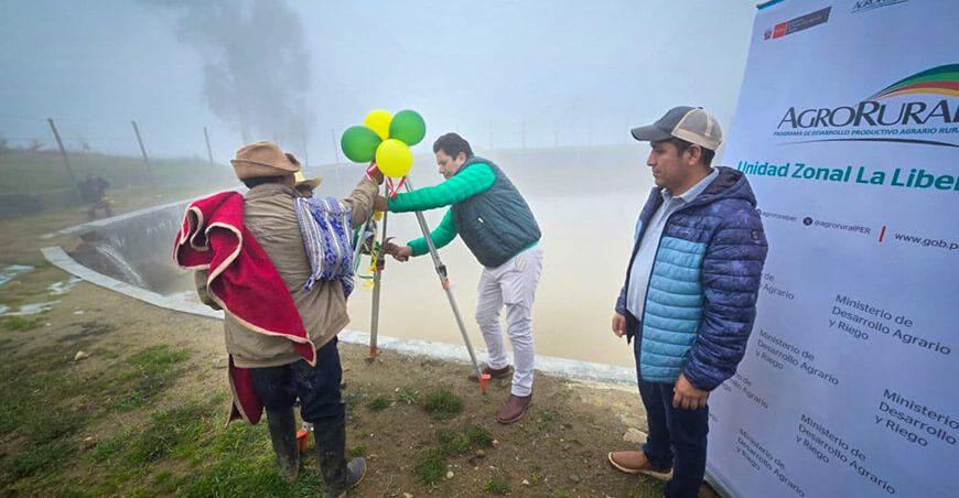 Agro Rural inauguró canal y reservorio en Cerro Mashín en La Libertad Perú