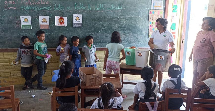 IIAP lanzará programa educativo para el manejo de residuos sólidos en colegios de Iquitos
