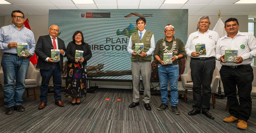 Perú refuerza sus estrategias de conservación de las áreas naturales protegidas Sernanp 