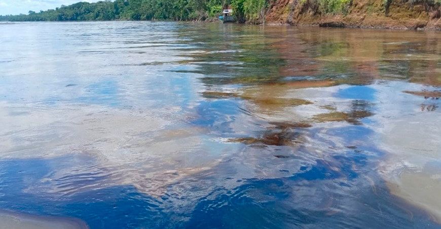 El costo del petróleo: Riqueza económica y devastación ecológica