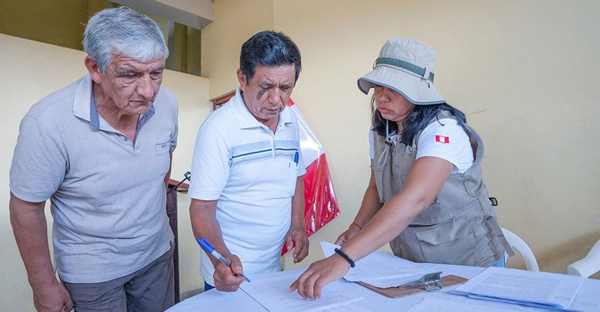 Devida y productores Iparía suscribieron un acta de entendimiento de cultivo de cacao