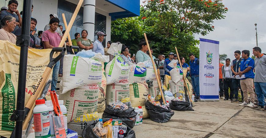 Entregaron kits agrarios a familias afectadas por el desborde del río Apurímac Pichari Cusco