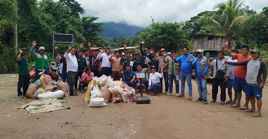 productores awajún de la comunidad nativa Kayants de Amazonas Perú concretaron venta de cacao húmedo
