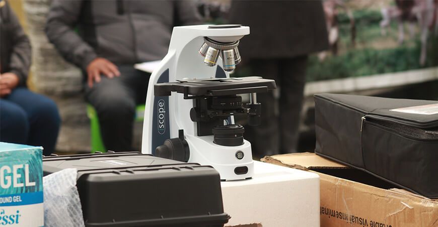 Entregaron bienes tecnológicos a asociación de ganaderos Simón Bolívar Pasco Perú