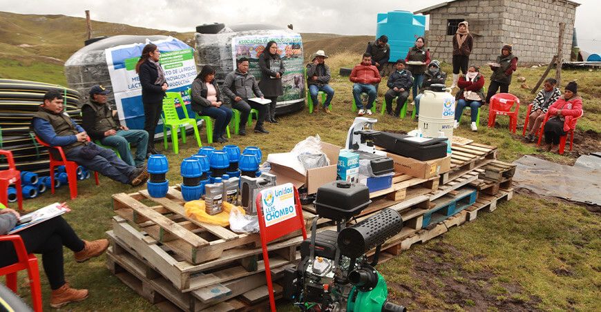 Entregaron bienes tecnológicos a asociación de ganaderos Simón Bolívar Pasco Perú