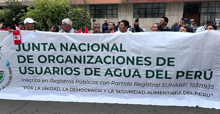 Gremios agrarios realizaron plantón y exigen destitución de Angel Manero