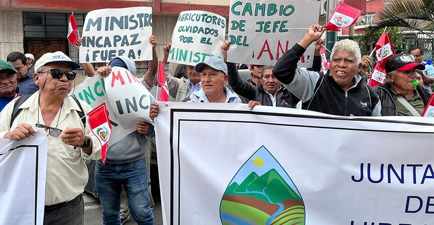 Gremios agrarios realizaron plantón y exigen destitución de Angel Manero