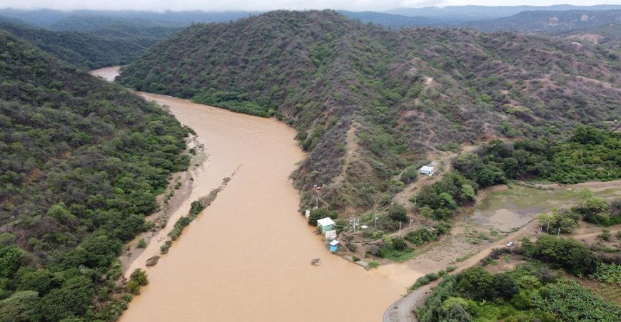 Proyecto Irrigación Guanábano en Tumbes Perú