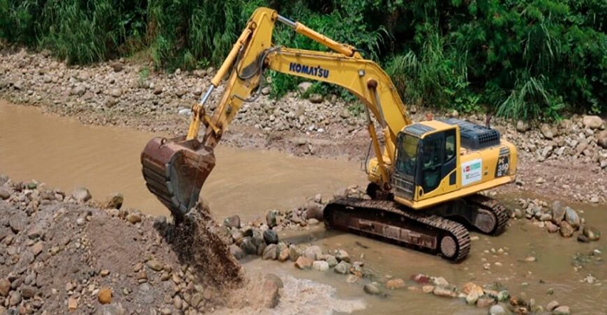 PSI ejecuta obras de emergencia por lluvias para proteger a más de 1200 familias agricultoras de Arequipa Perú