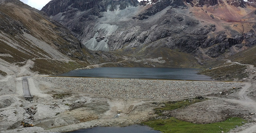 represa Cochatupe Yauyos Lima Perú