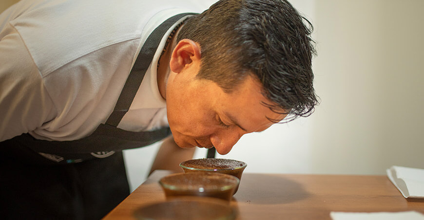Inician evaluación de más de mil muestras de café en Junín Devida Perú