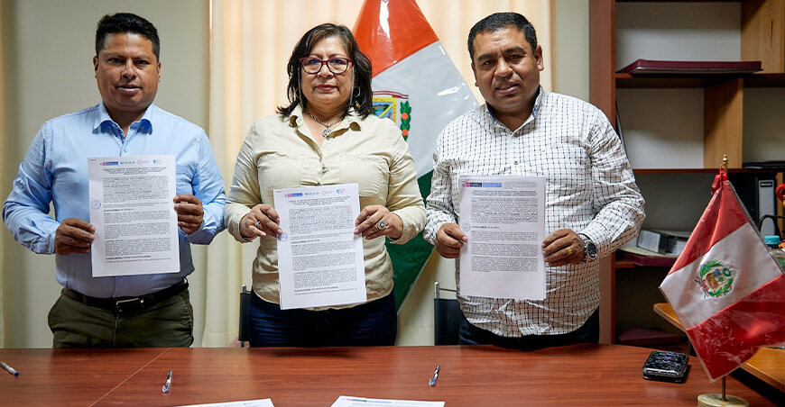 Mejorarán caminos vecinales en los distritos de Luis Carranza y Ninabamba Ayacucho Devida Perú