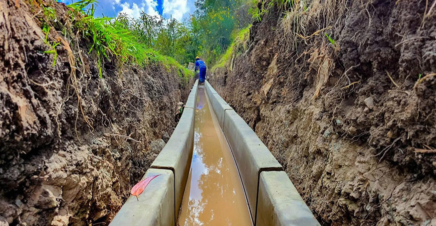 Avanzan obras de mejoramiento de canales de riego en Andahuaylas Apurímac Perú