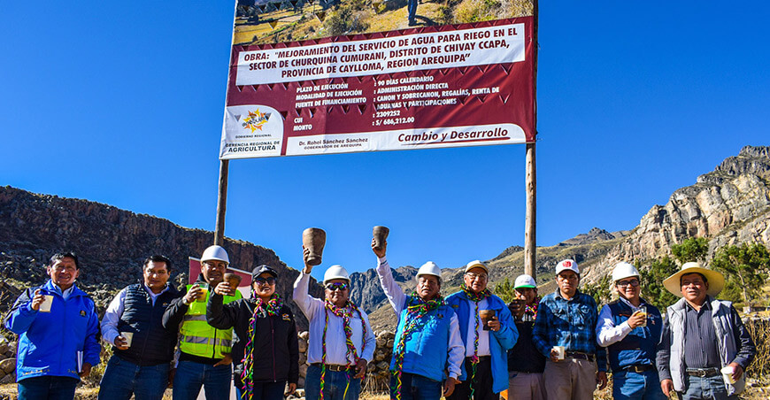 Mejoran sistema de riego en el sector Churquina Cumurani, Chivay Arequipa Perú
