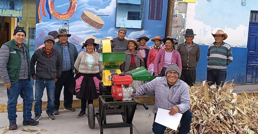 Entregaron picadoras de pasto a productores del distrito de Yanacancha Junín Perú