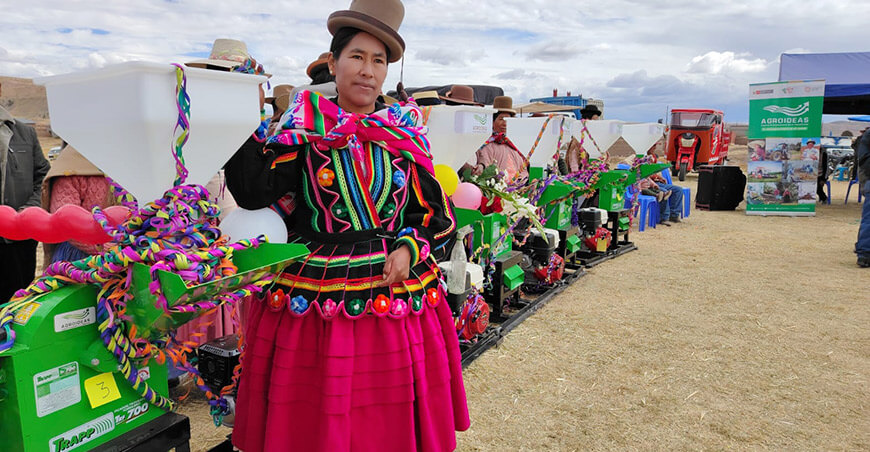 Entregaron bienes para impulsar la producción lechera en Samán Puno Agroideas Perú
