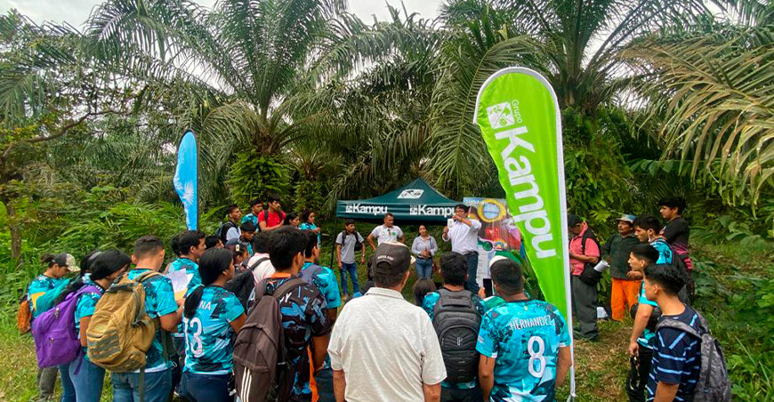 Capacitación internacional en palma aceitera para productores amazónicos Perú