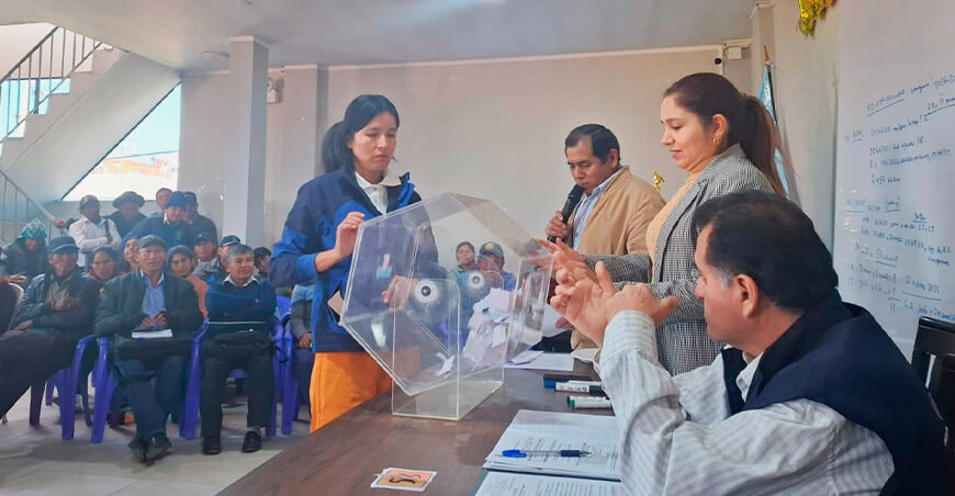 Eligen comités electorales para renovar directiva de usuarios de agua en el sector Cachi Ayacucho Perú