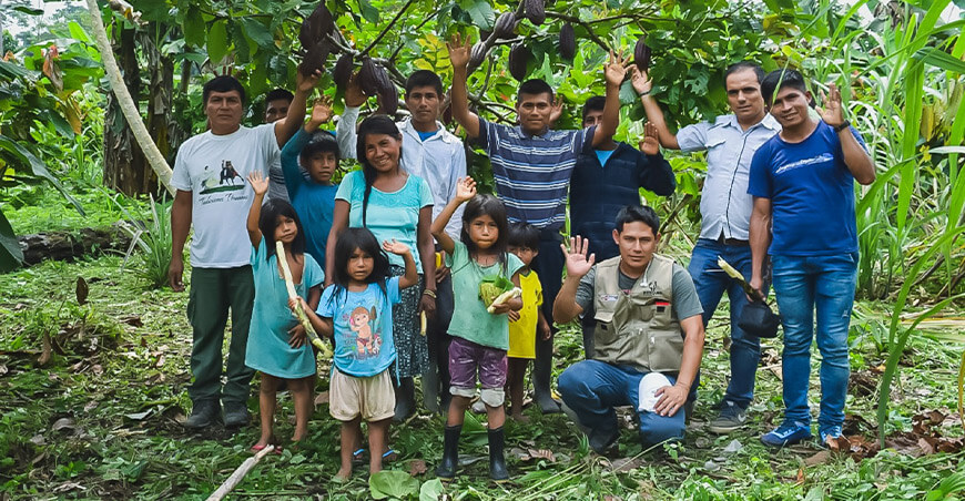 Comunidades nativas firman convenios de conservación de bosques Perú