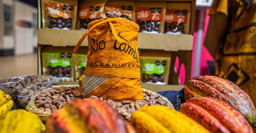 Cooperativas asháninkas obtienen certificación sanitaria que impulsará su ingreso a nuevos mercados cacao Devida Junín Perú